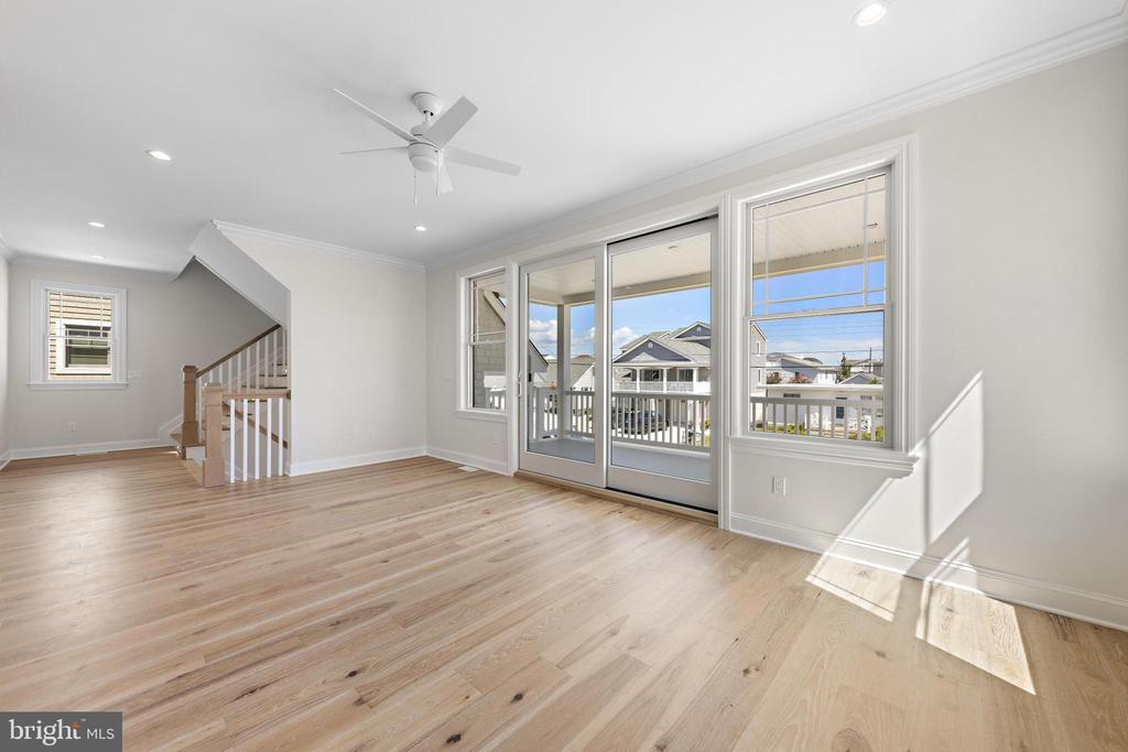 242 N 8TH STREET