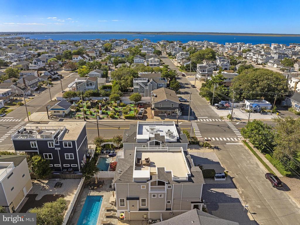 48 11TH STREET N Unit: 48