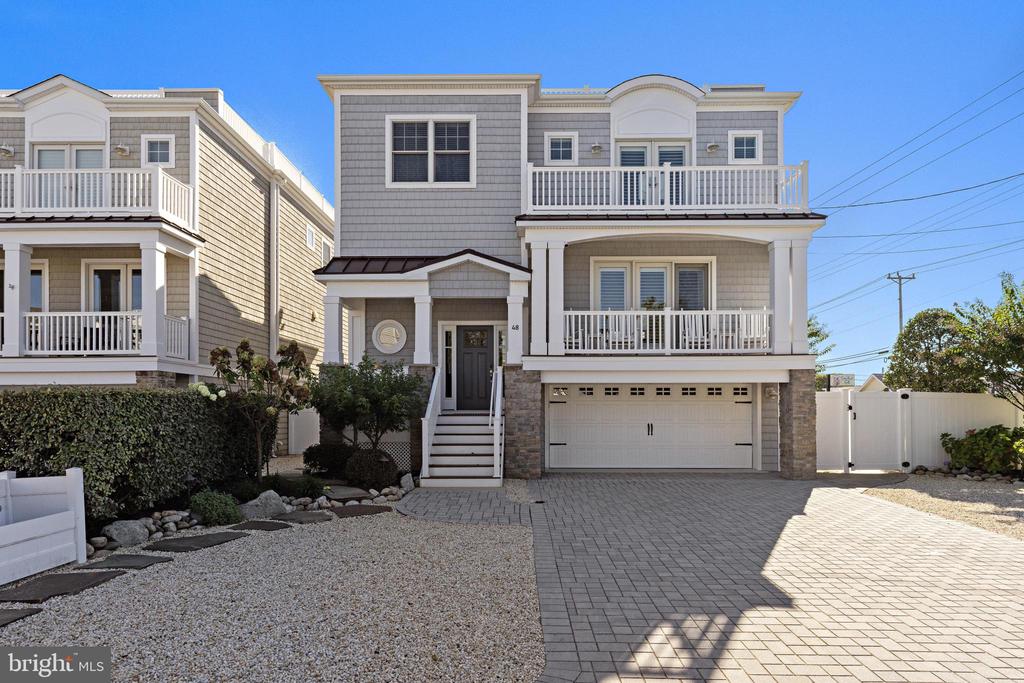 48 11TH STREET N Unit: 48