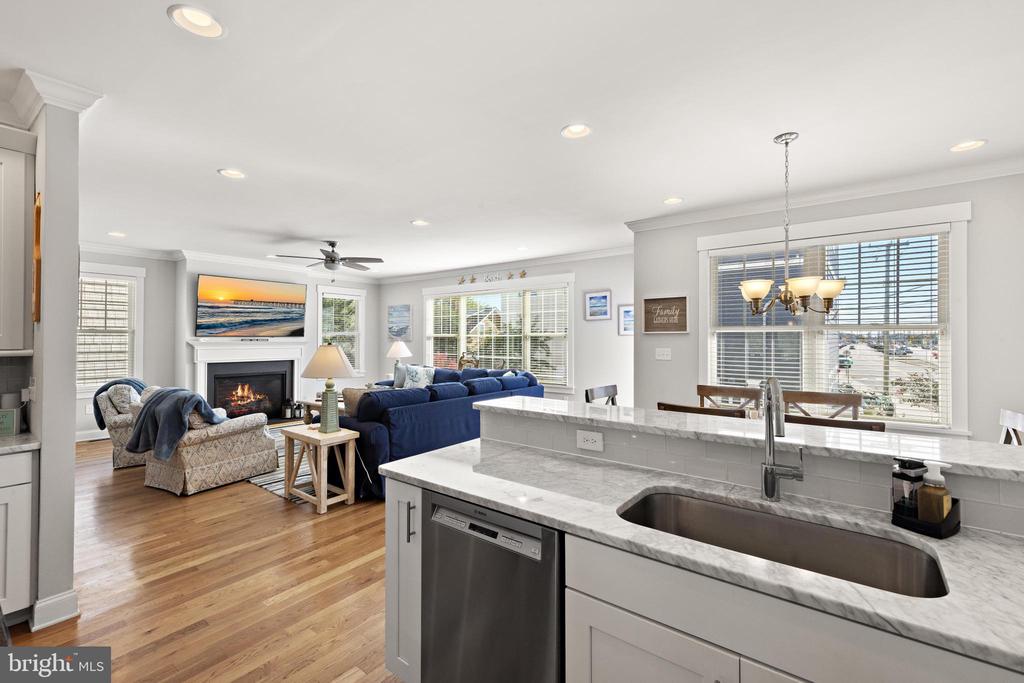 48 11TH STREET N Unit: 48