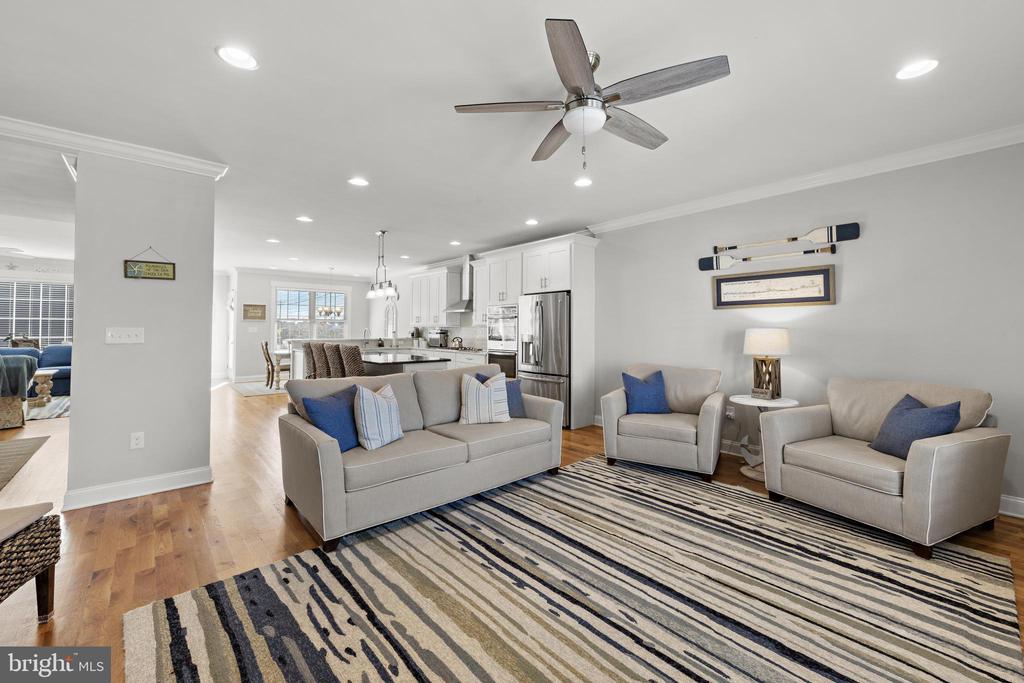 48 11TH STREET N Unit: 48