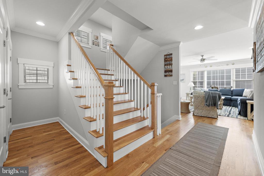 48 11TH STREET N Unit: 48