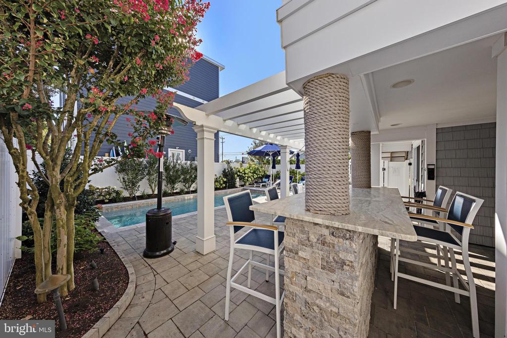 48 11TH STREET N Unit: 48