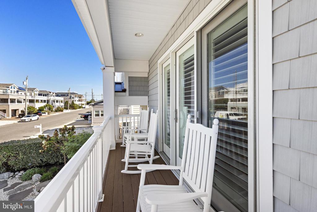 48 11TH STREET N Unit: 48