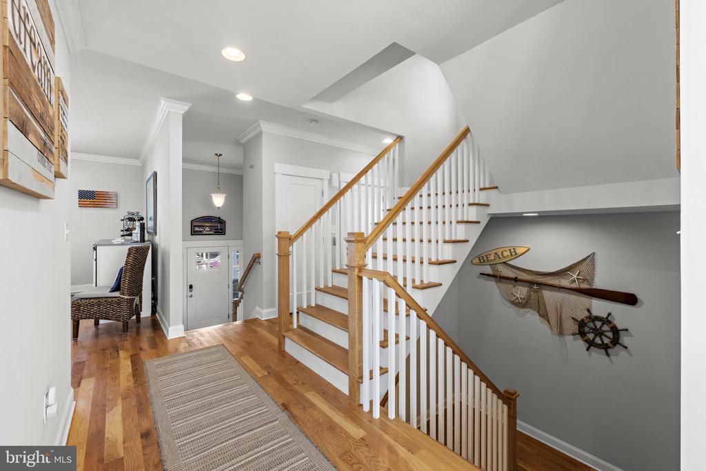 48 11TH STREET N Unit: 48