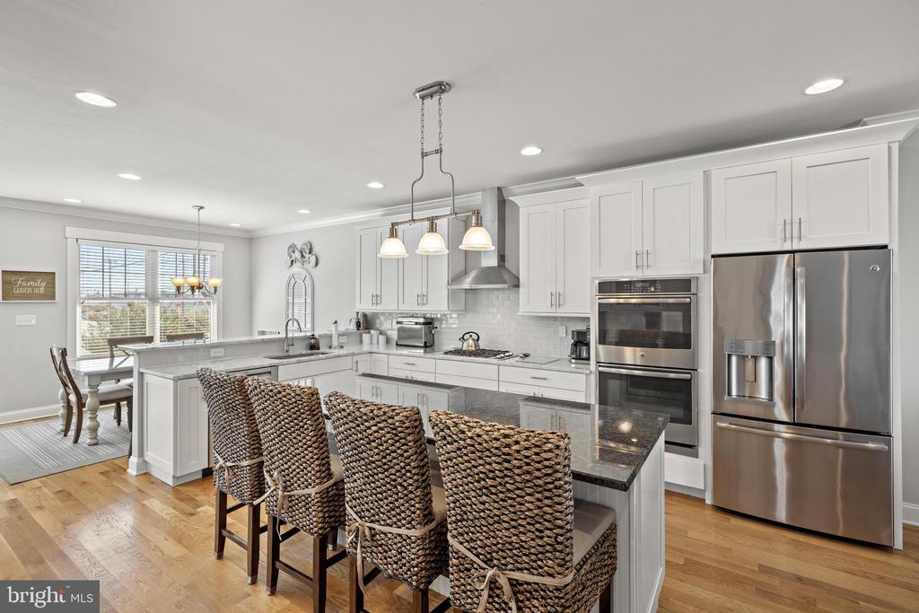 48 11TH STREET N Unit: 48