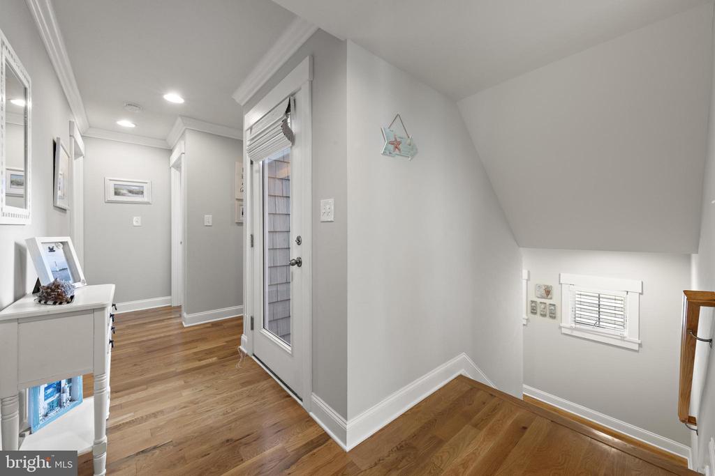 48 11TH STREET N Unit: 48