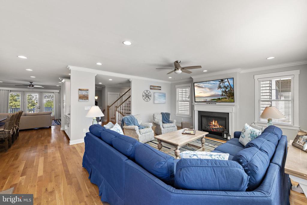 48 11TH STREET N Unit: 48