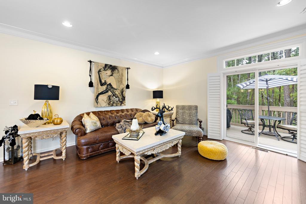 27 GIMBALL ROAD