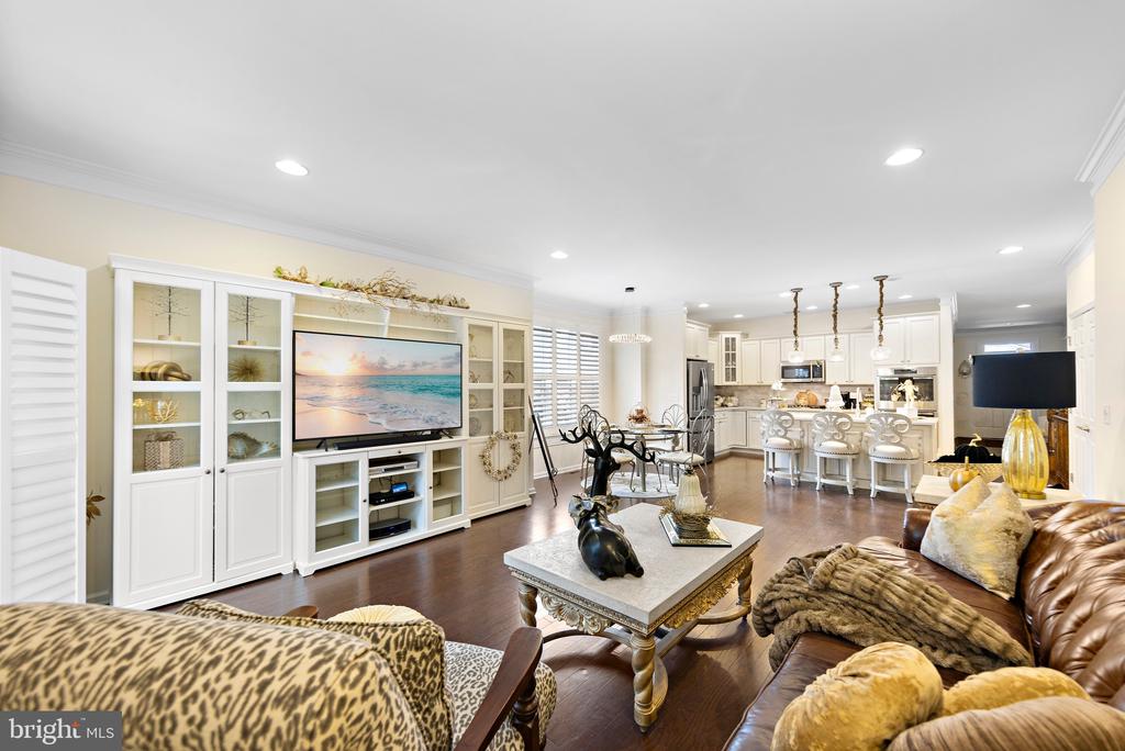 27 GIMBALL ROAD