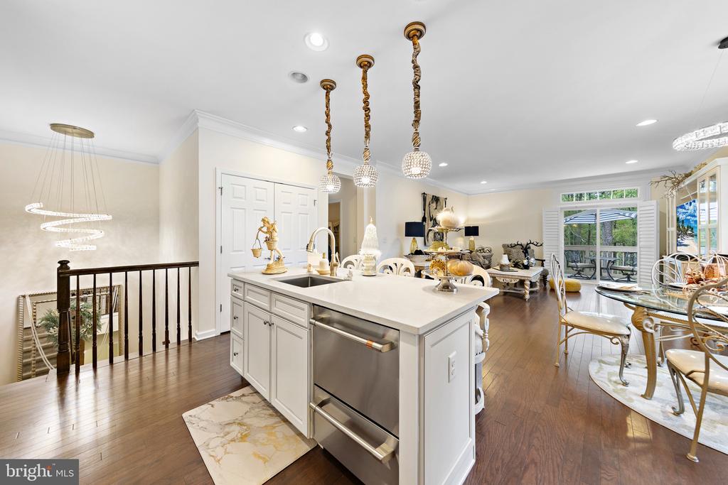 27 GIMBALL ROAD