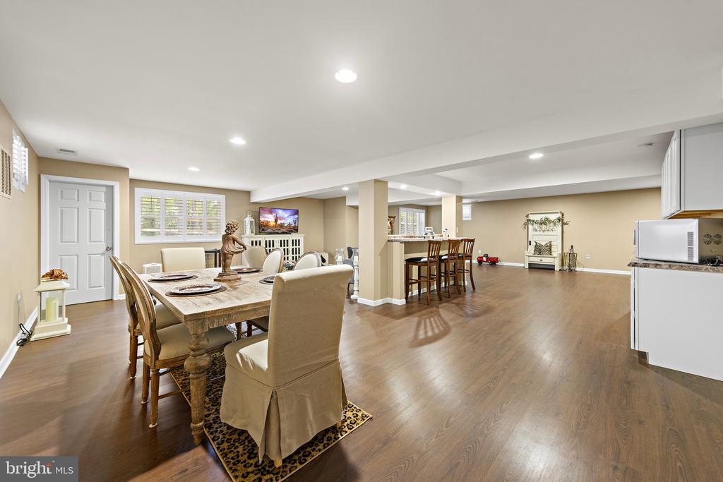 27 GIMBALL ROAD