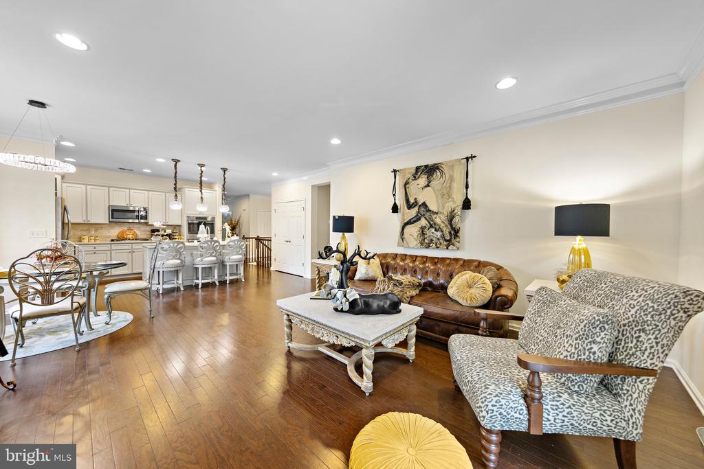 27 GIMBALL ROAD