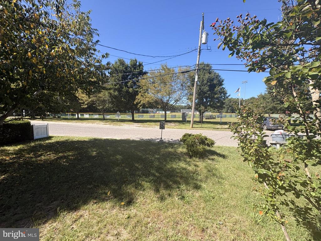 79 RAILROAD AVENUE
