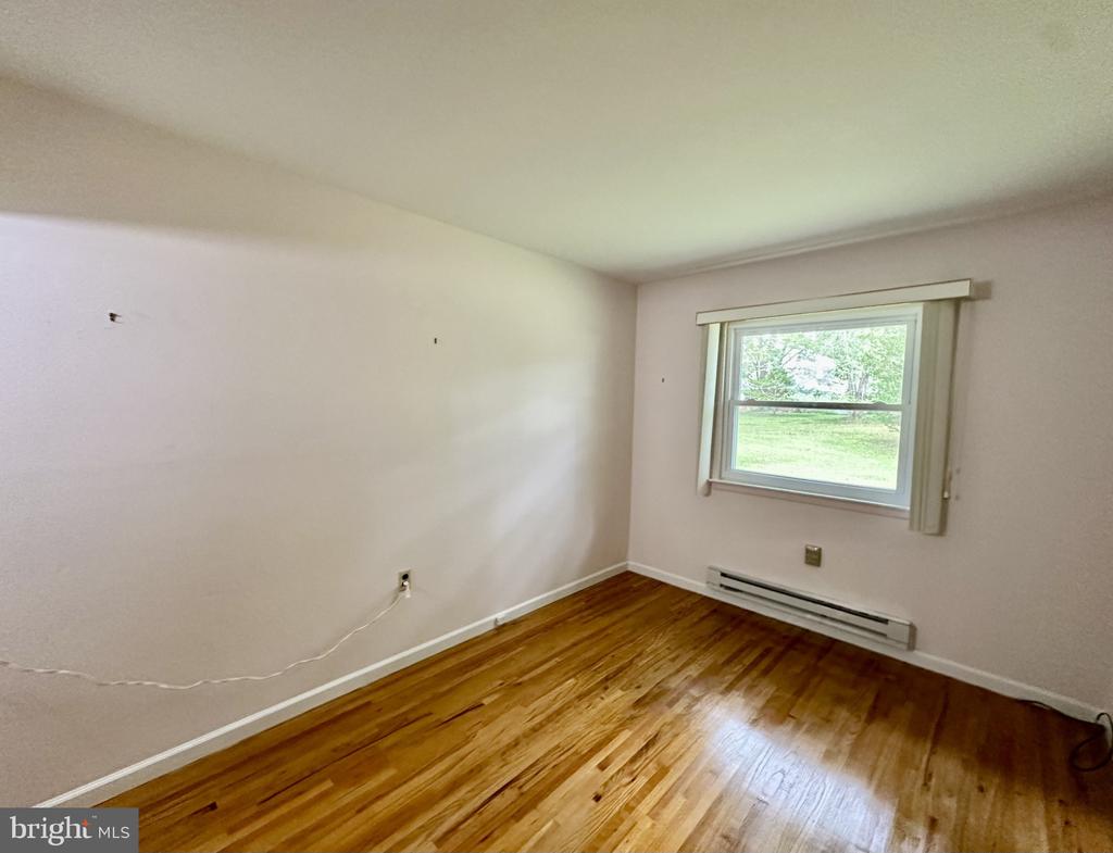 133 AZALEA DRIVE Unit: B