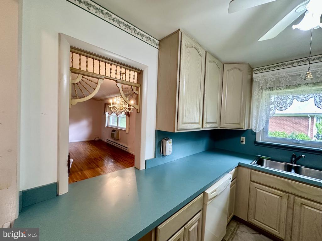 133 AZALEA DRIVE Unit: B