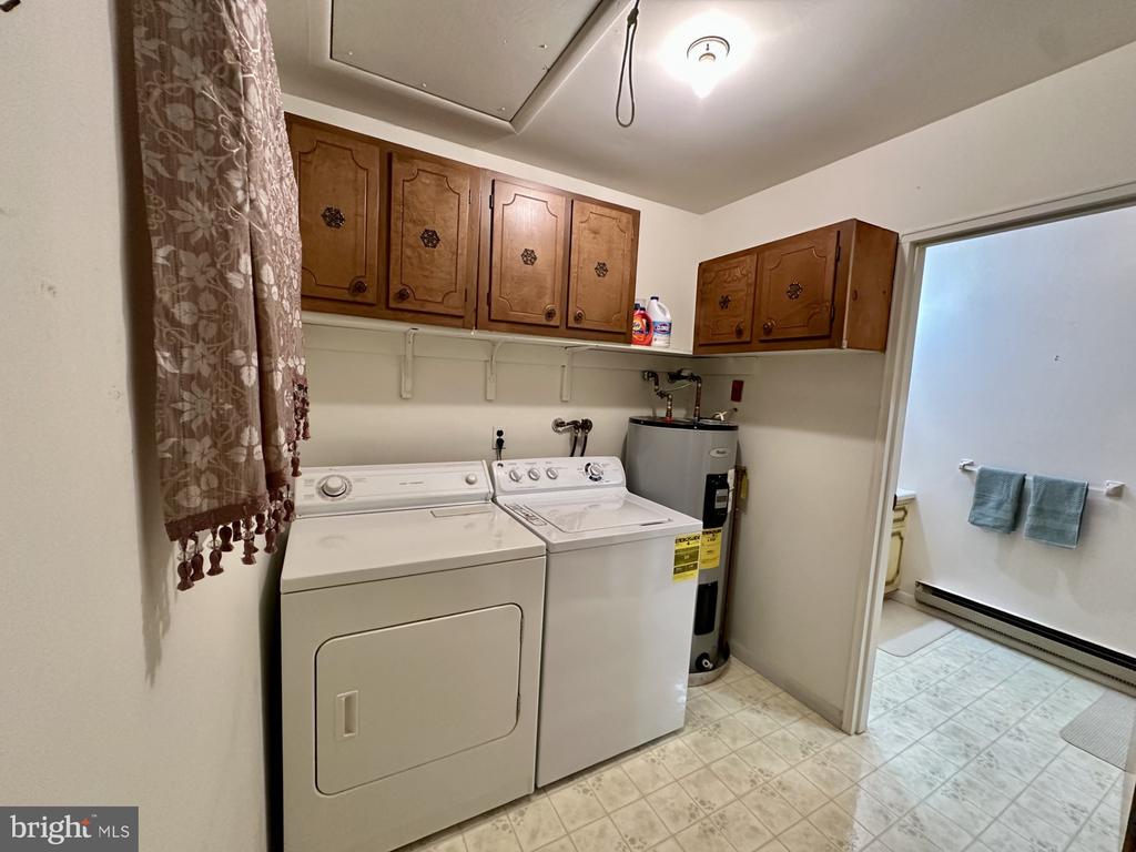 133 AZALEA DRIVE Unit: B