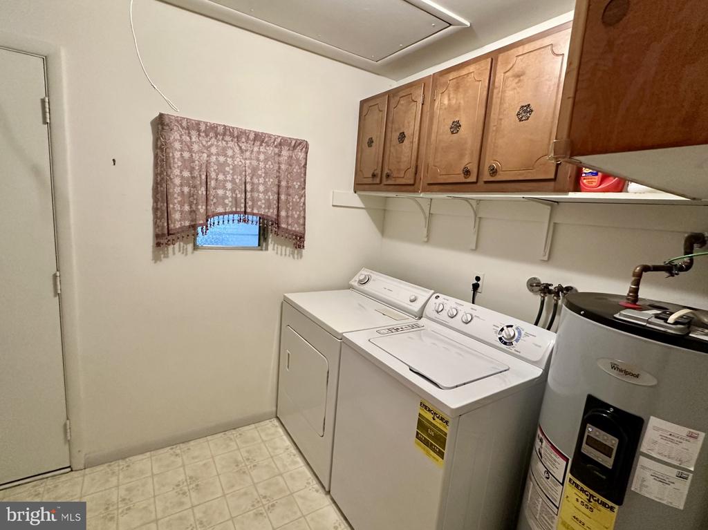 133 AZALEA DRIVE Unit: B