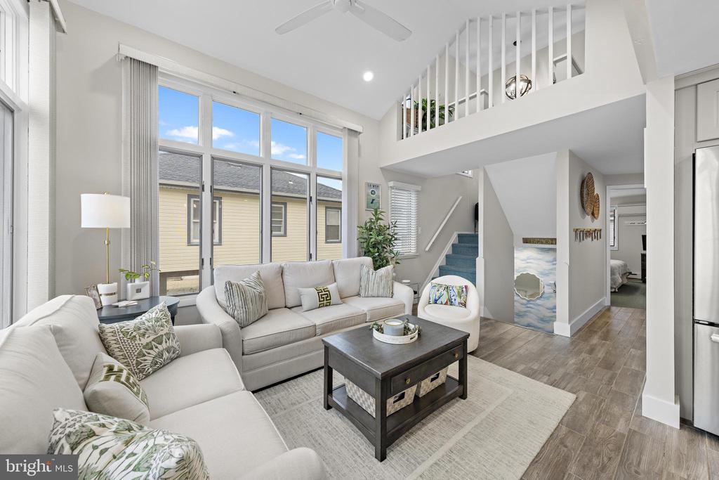 30 W WINIFRED AVENUE