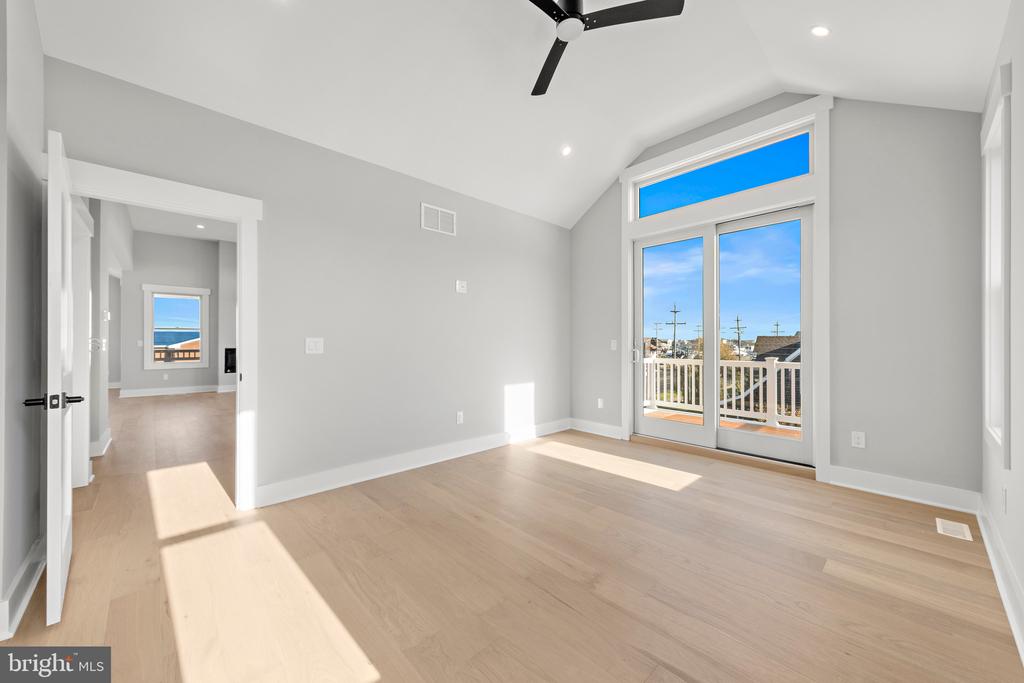 2 E 47TH STREET