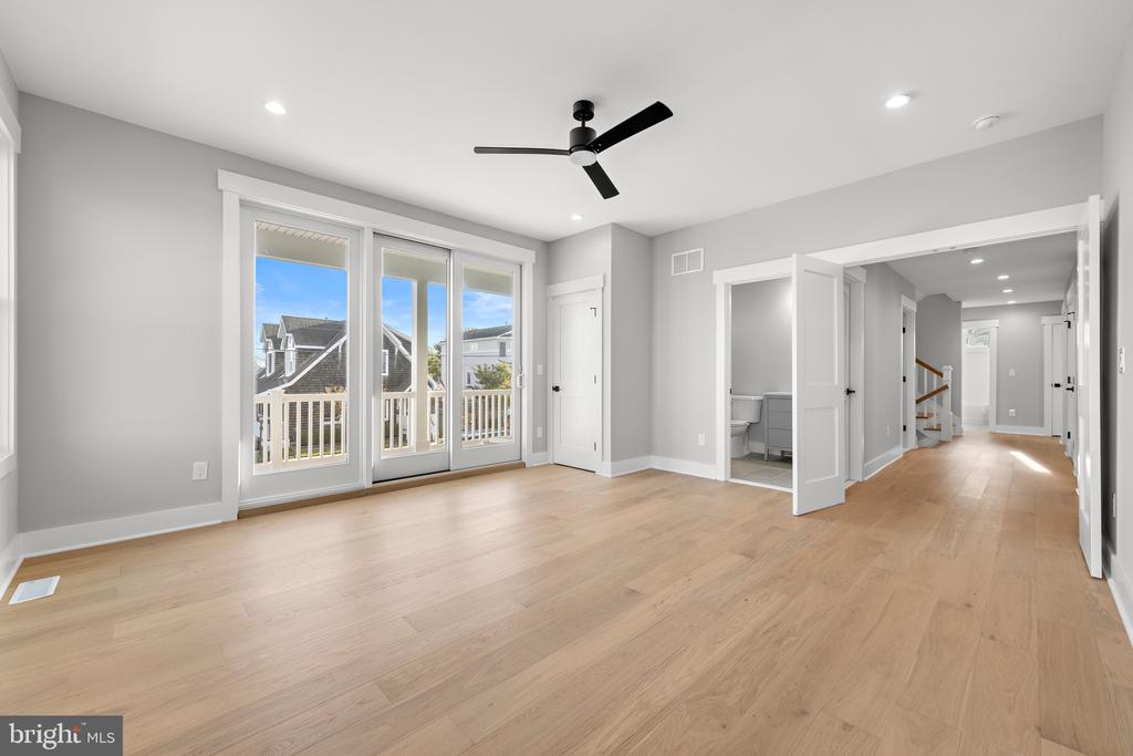 2 E 47TH STREET
