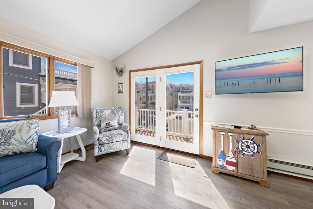41 W SAND DUNE LANE