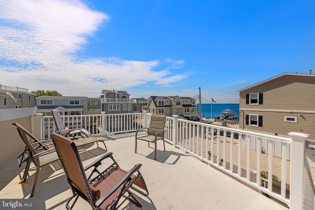 41 W SAND DUNE LANE