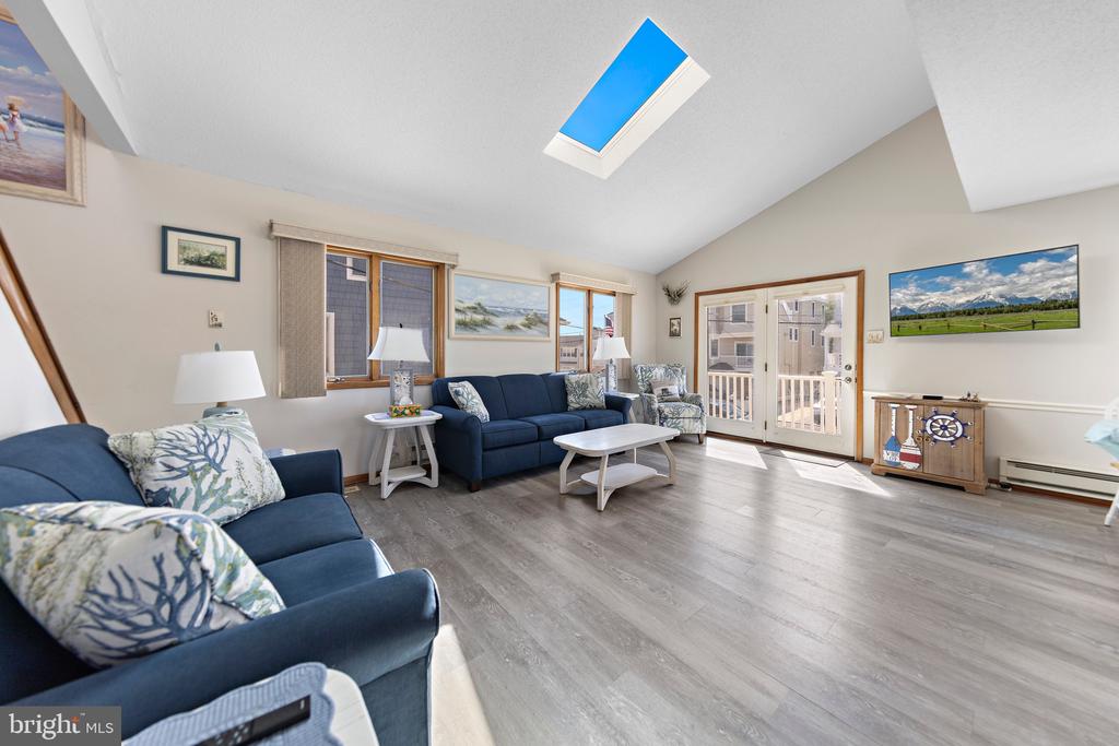 41 W SAND DUNE LANE