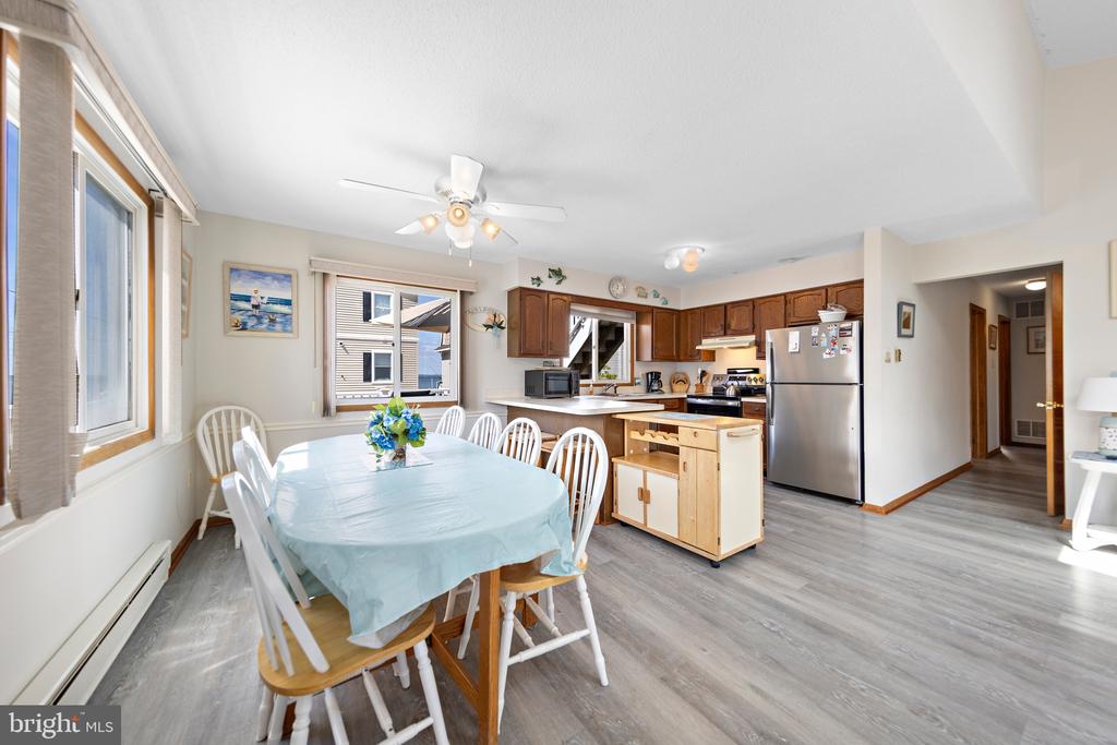41 W SAND DUNE LANE