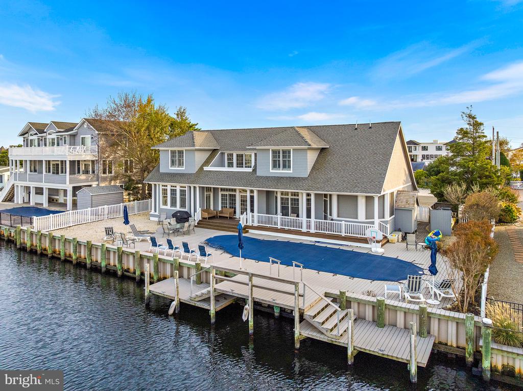 171 MARINA BOULEVARD
