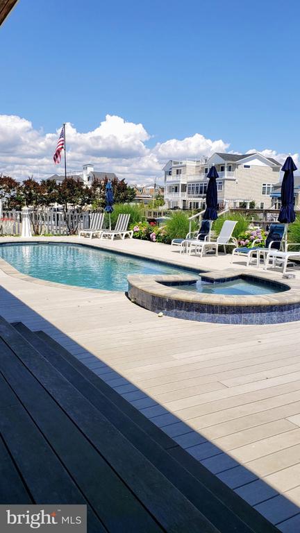 171 MARINA BOULEVARD