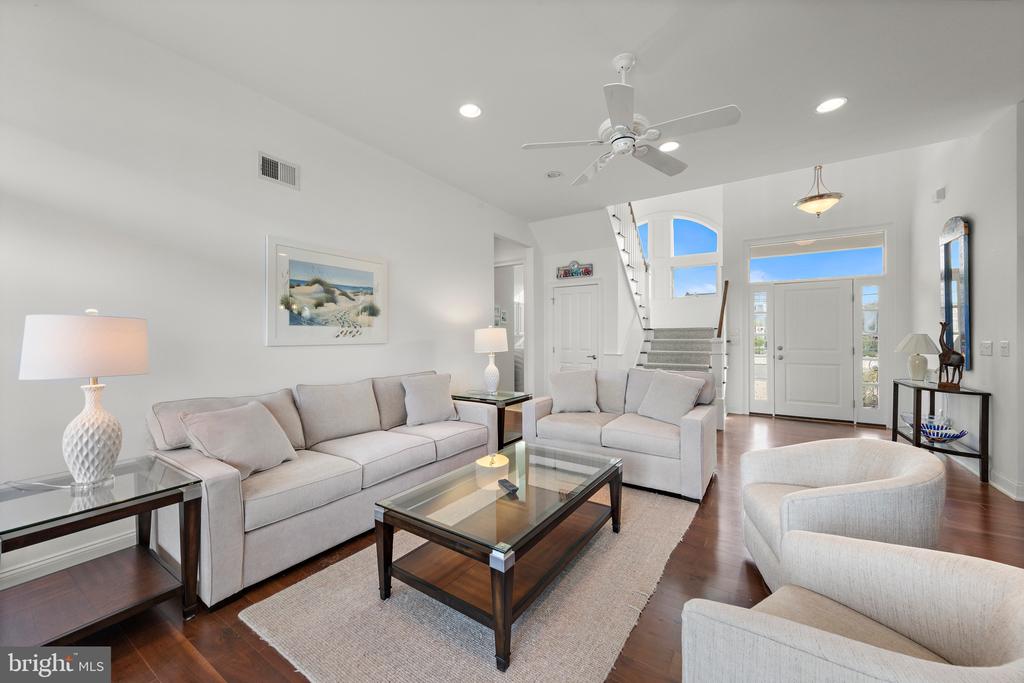171 MARINA BOULEVARD