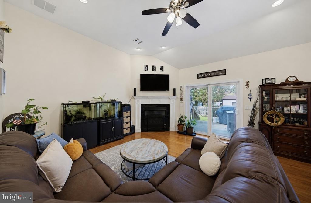 714 CONIFER DRIVE