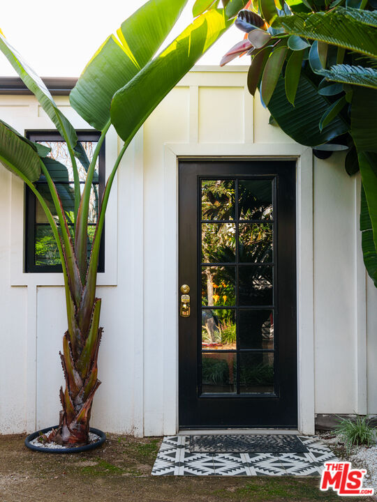 315 Vernon Ave