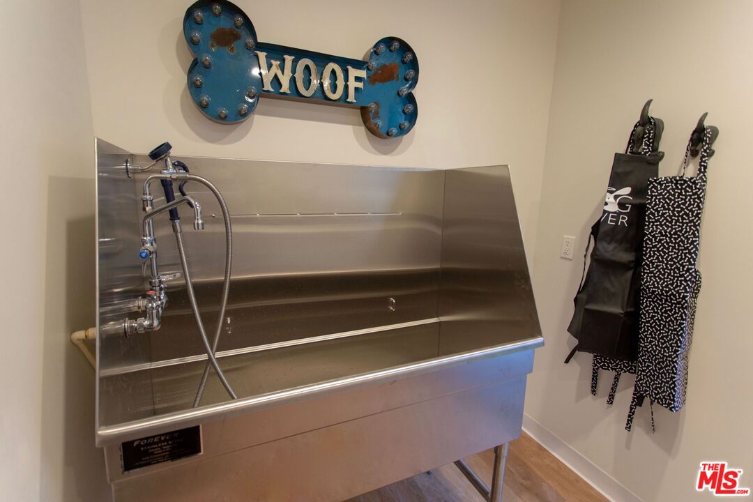 8017 W NORTON AVE Unit: 405