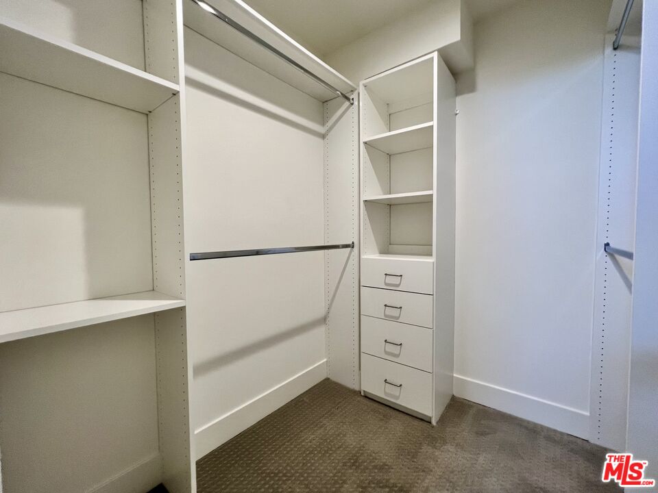 8017 W NORTON AVE Unit: 405