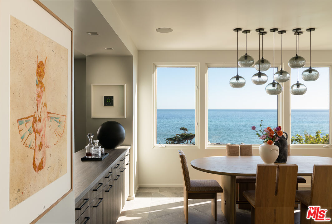 31558 Victoria Point Rd