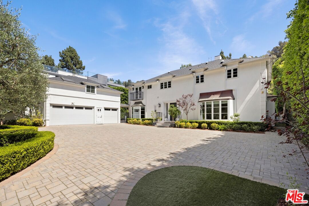 1214 Coldwater Canyon Dr