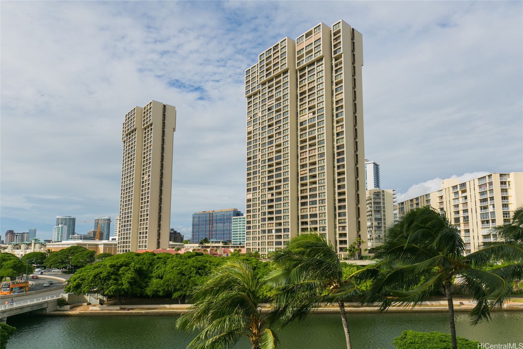 1650 Ala Moana Boulevard 3507