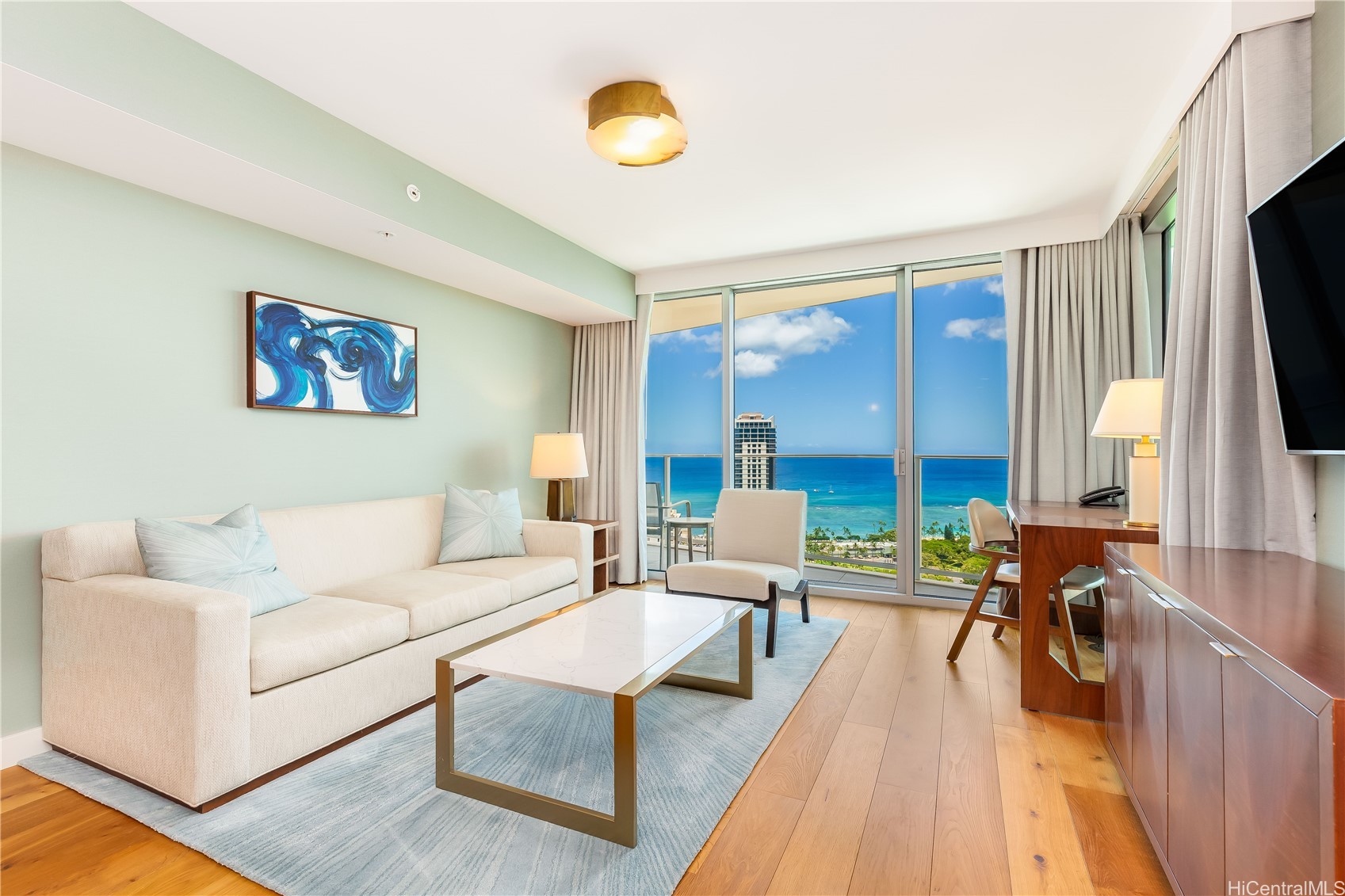 2139 Kuhio Avenue 3305