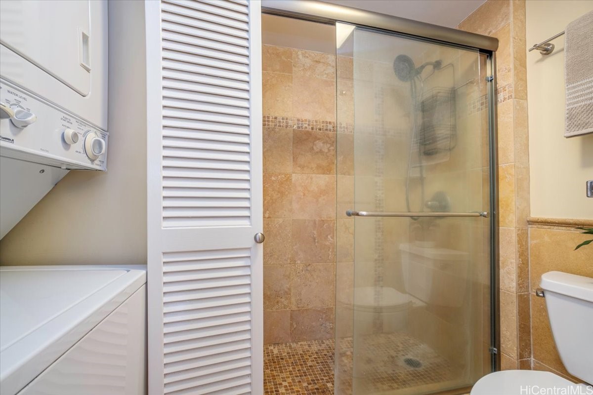 400 Hobron Lane 3009