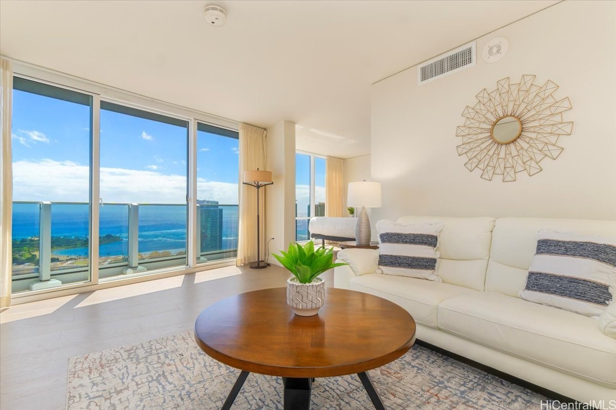 1296 Kapiolani Boulevard 4703