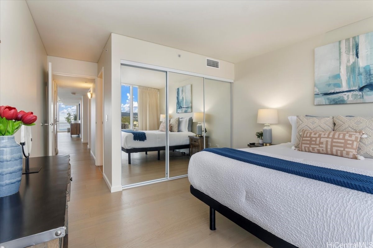 1296 Kapiolani Boulevard 4703