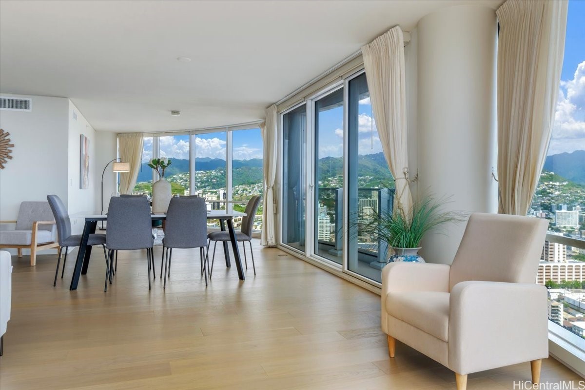 1296 Kapiolani Boulevard 4703