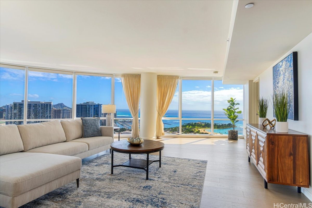 1296 Kapiolani Boulevard 4703