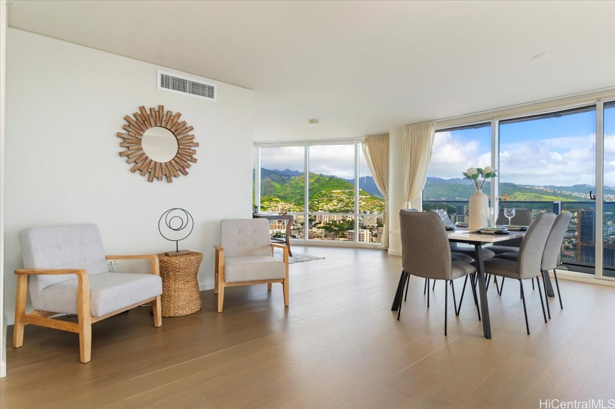 1296 Kapiolani Boulevard 4703