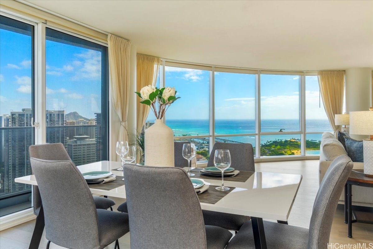1296 Kapiolani Boulevard 4703