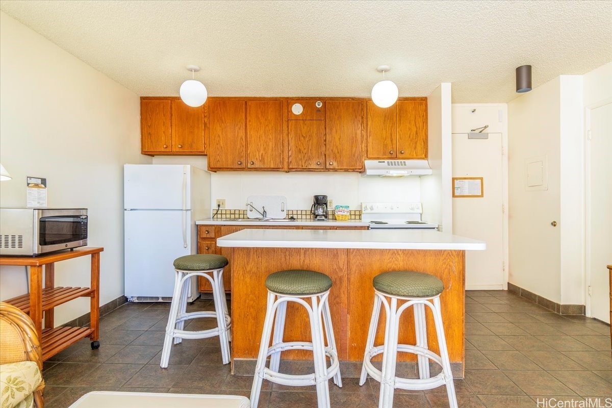 201 Ohua Avenue 1608