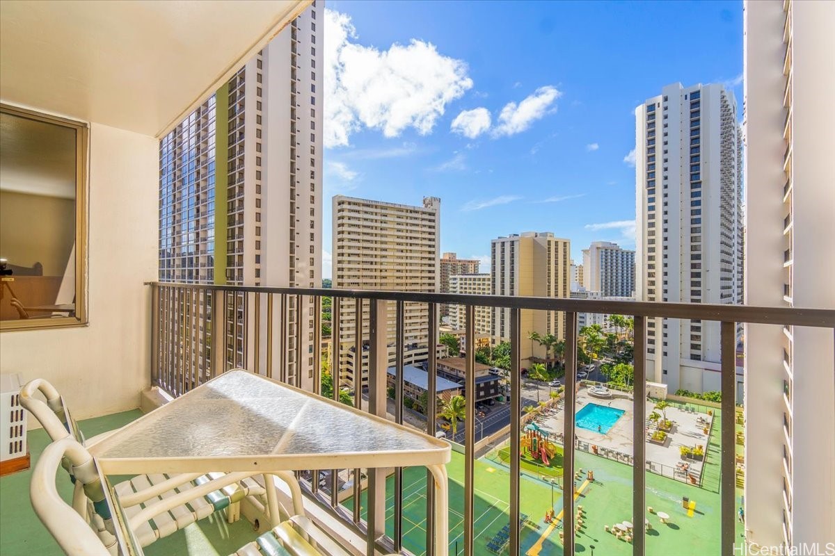 201 Ohua Avenue 1608