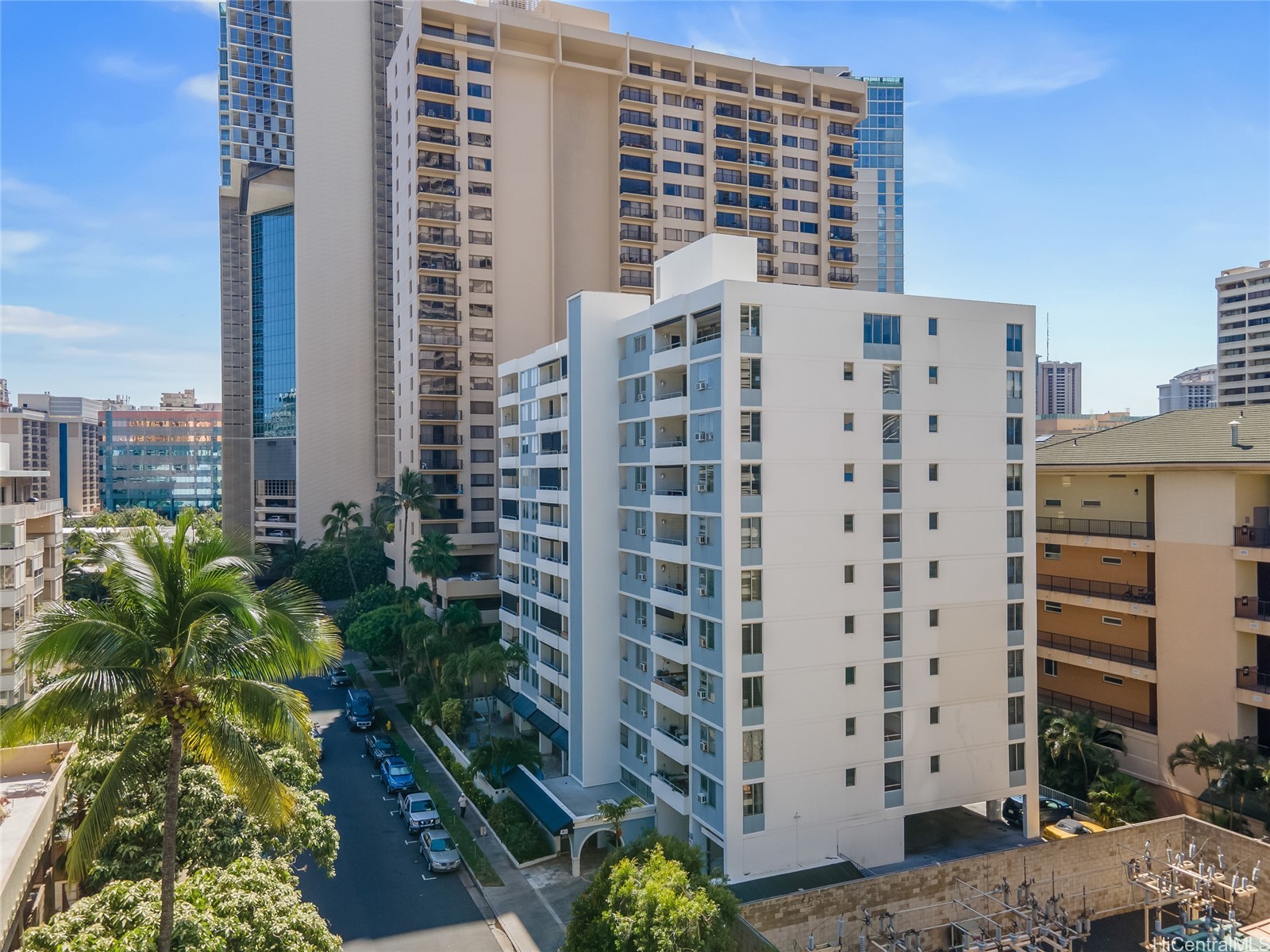 430 Kaiolu Street 1007